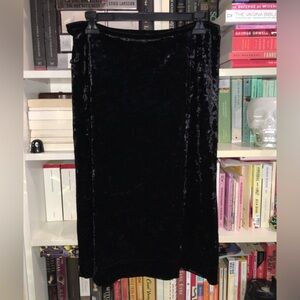 Vintage Express World Brand Black Crushed Velvet Stretch Skirt